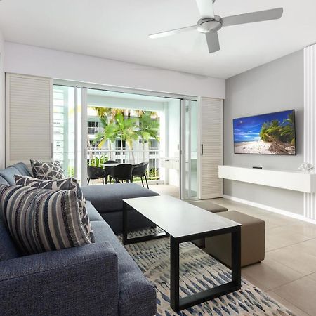 Beach Club Port Douglas Luxury Apartments Экстерьер фото