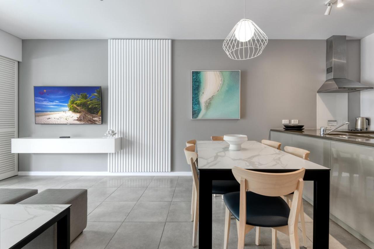 Beach Club Port Douglas Luxury Apartments Экстерьер фото